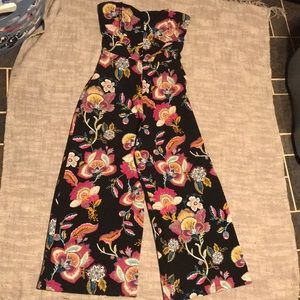 Super cute floral romper